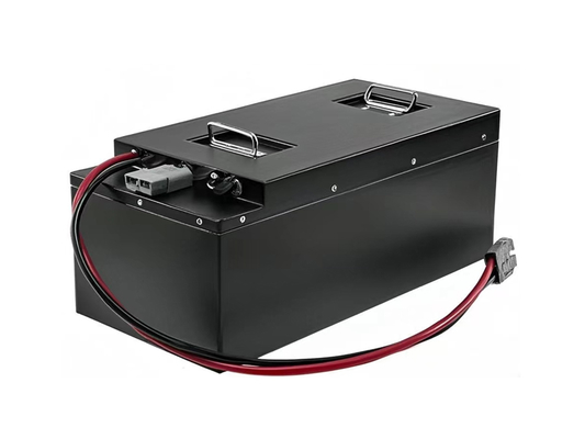 Batería LiFePo4 de alta capacidad de 25,6 V y 105 Ah para vehículos AGV: Mayor tiempo de funcionamiento y soporte de carga pesada